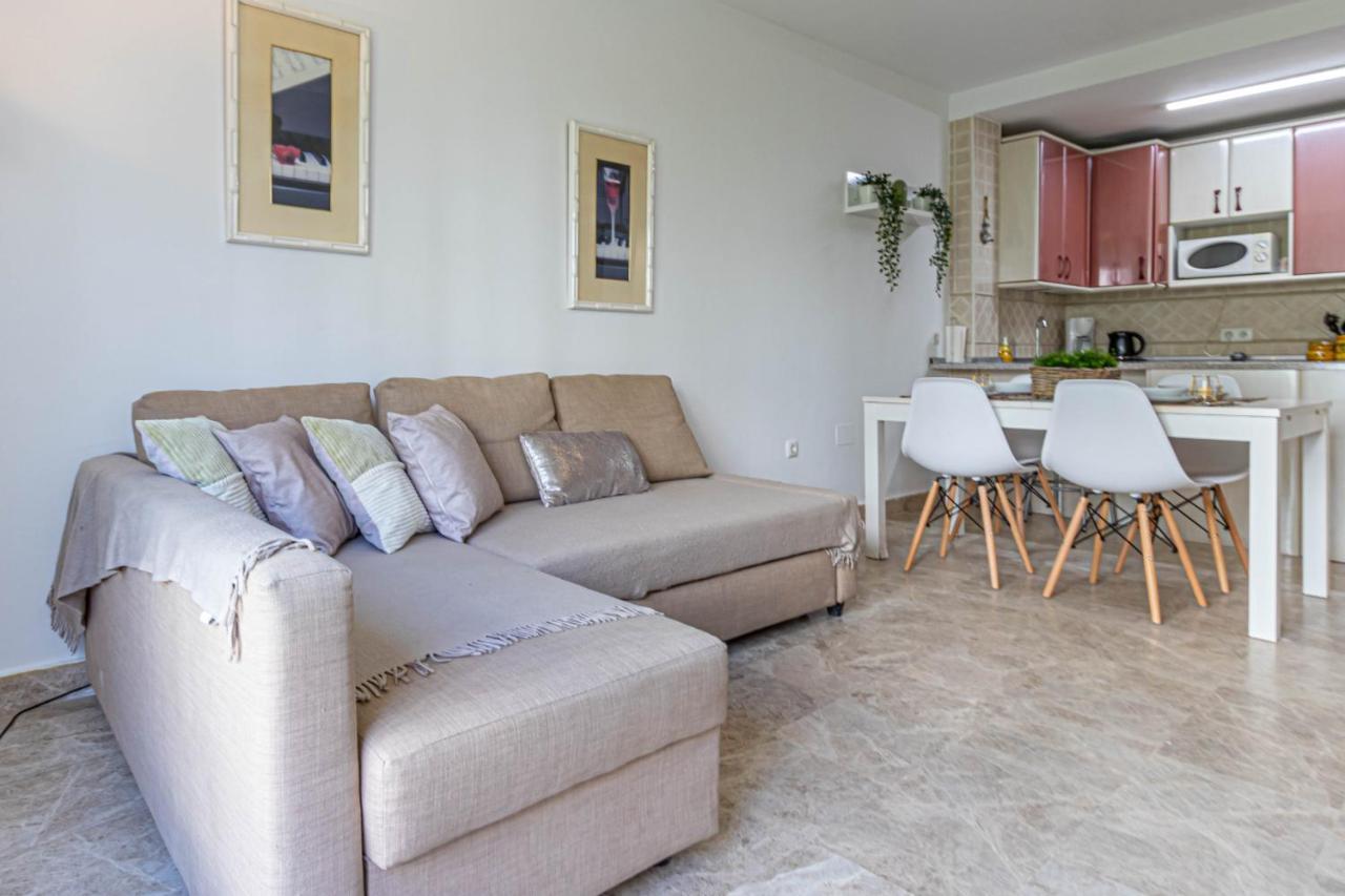 797 Holiday Rentals- Duplex Para 7 En La Carihuela A 1 Min De La Playa トレモリノス エクステリア 写真