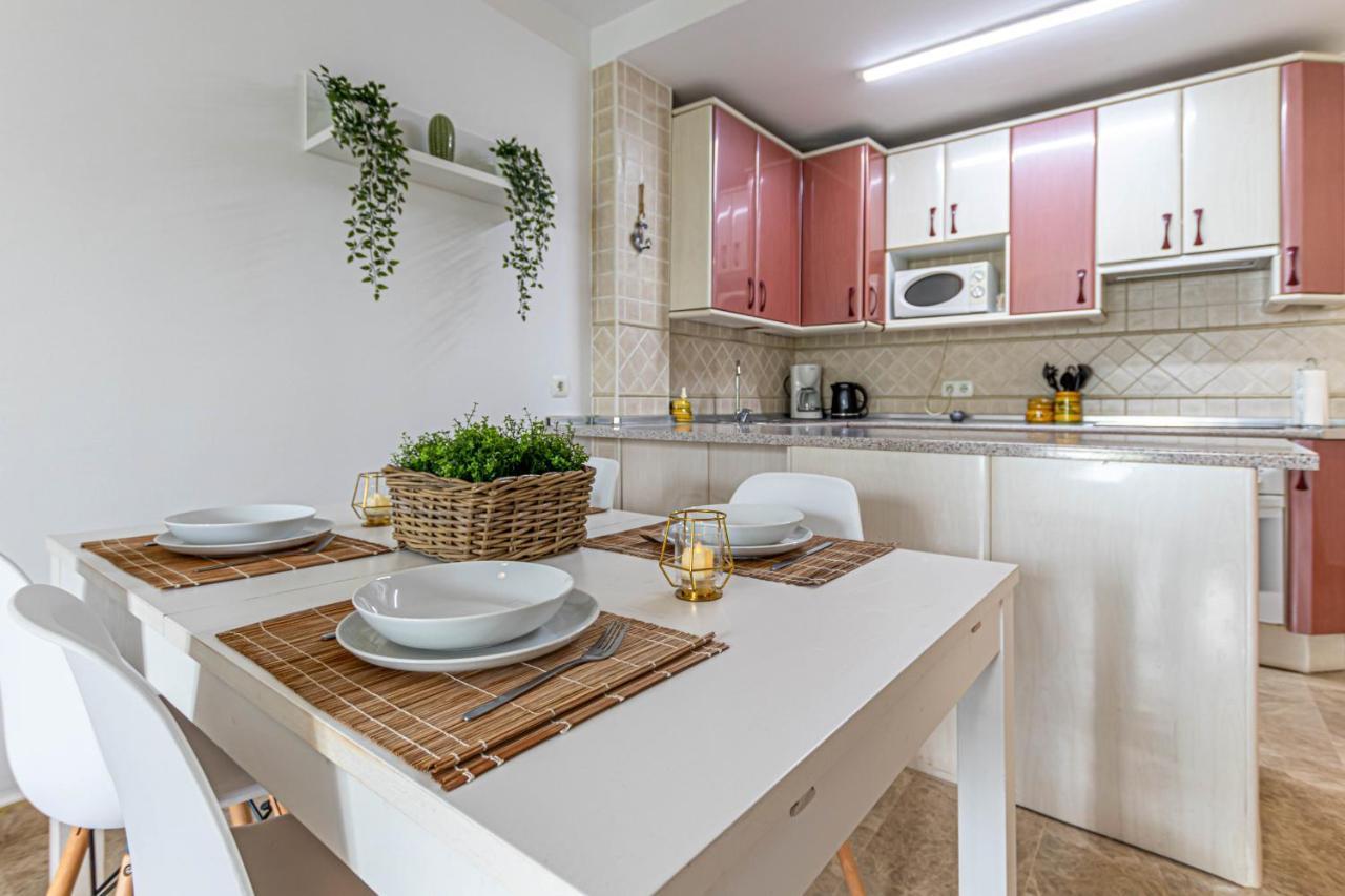 797 Holiday Rentals- Duplex Para 7 En La Carihuela A 1 Min De La Playa トレモリノス エクステリア 写真
