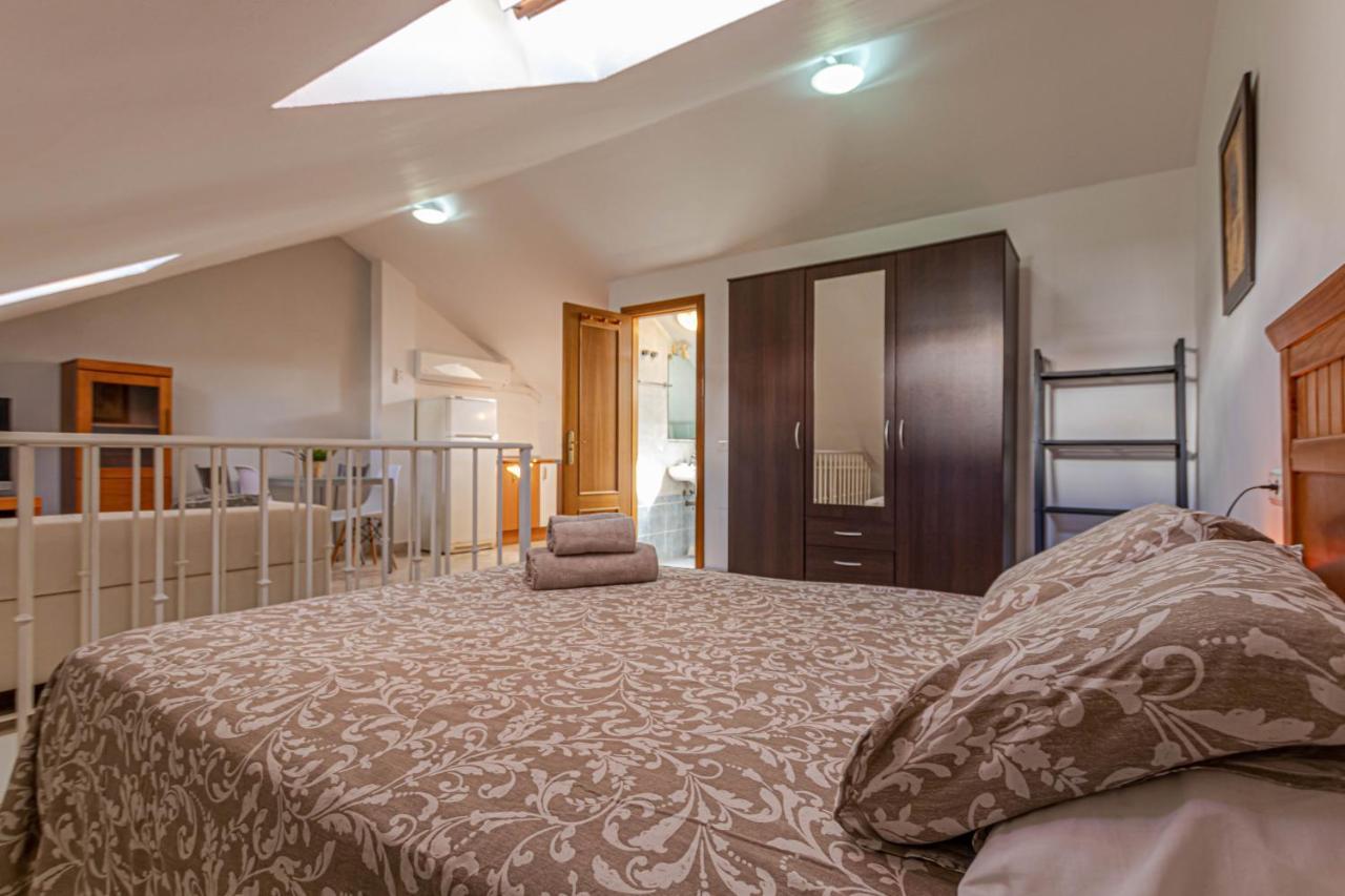 797 Holiday Rentals- Duplex Para 7 En La Carihuela A 1 Min De La Playa トレモリノス エクステリア 写真